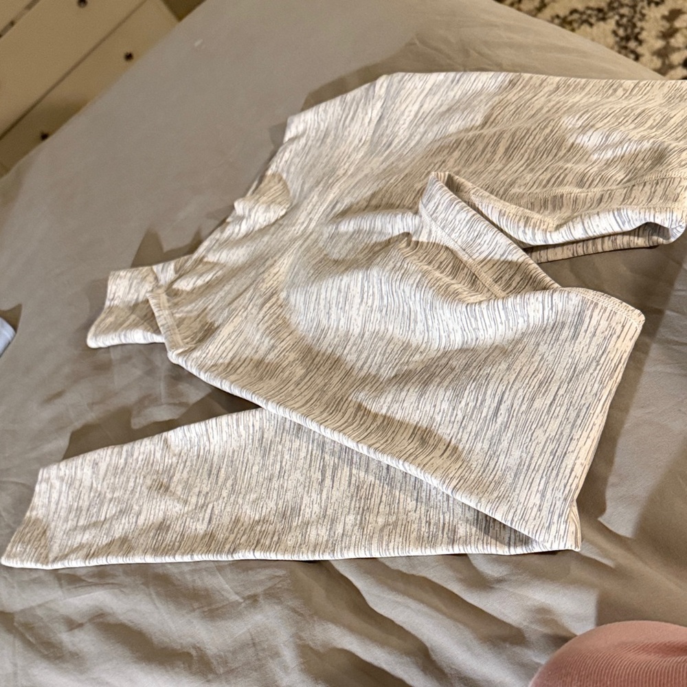 Women's Gray Leggings